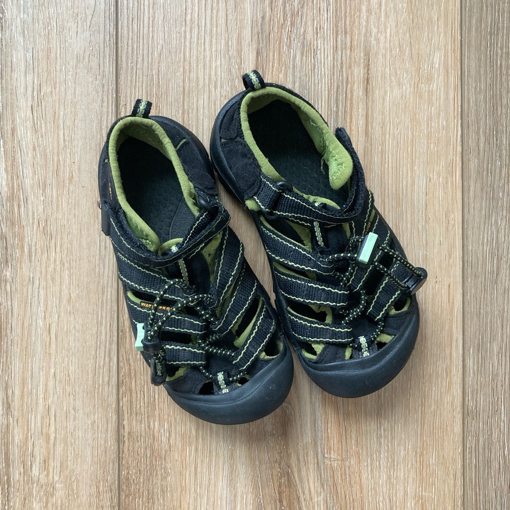 Keen Kids Hiking Sandals Black and Green